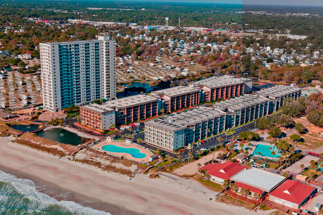 Myrtle Beach resort avoids evacuation with FirstService Residential partnership